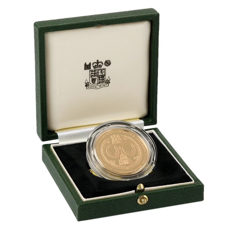 1991 Proof £5 Gold Crown Coin Falkla